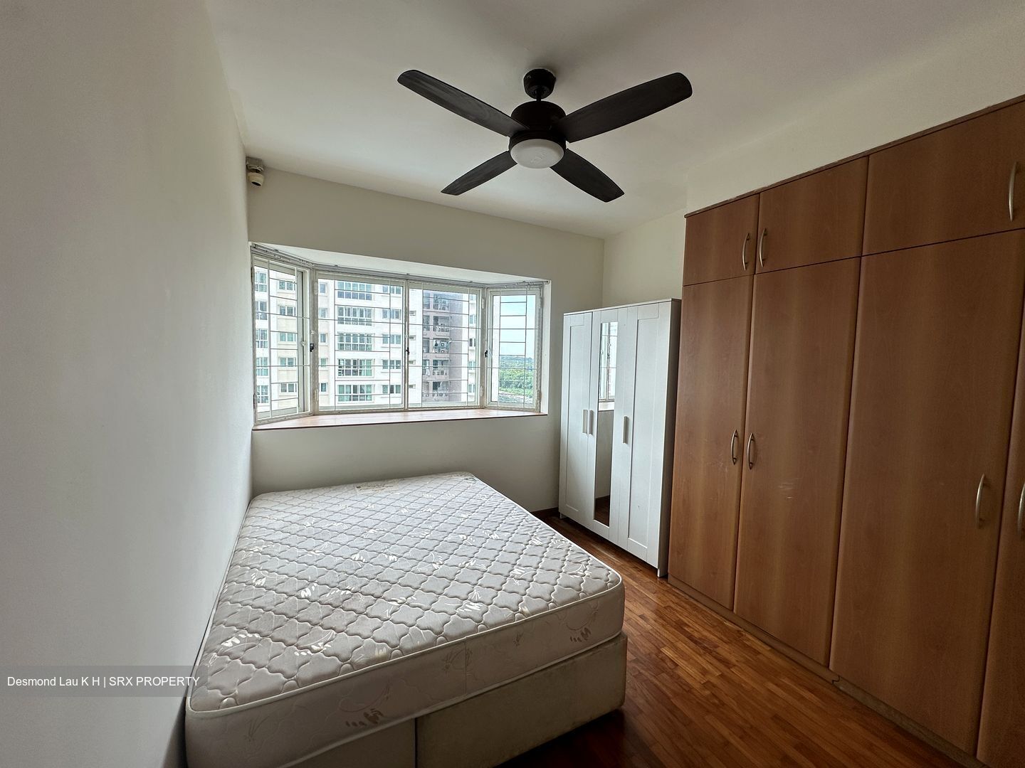 Evergreen Park (D19), Apartment #587734111